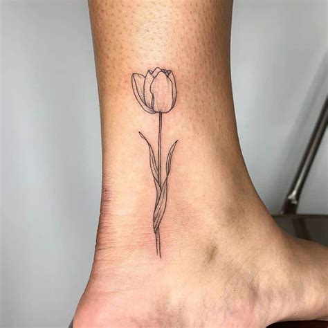 109 Best Tulip Tattoos 109 Best Tulip Tattoos