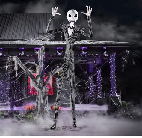 13 Foot Tall Jack Skellington Coming To Home Depot Soon Mickeyblog Com 13 Foot Tall Jack Skellington Coming To Home Depot Soon Mickeyblog Com