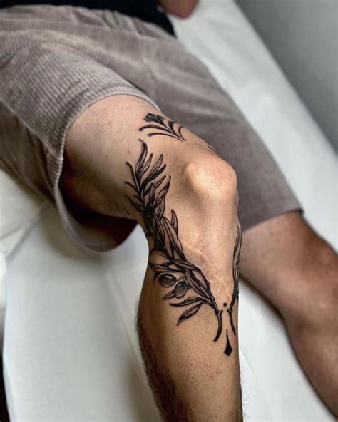 30 Best Knee Tattoo Ideas You Should Check