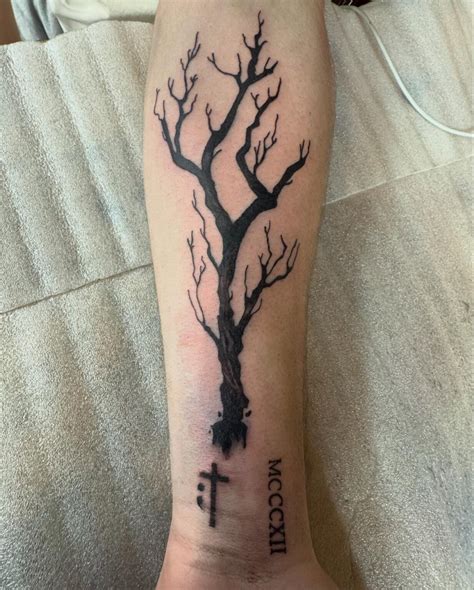 30 Powerful Poison Tree Tattoos With Meaning 91Tattoos 30 Powerful Poison Tree Tattoos With Meaning 91Tattoos