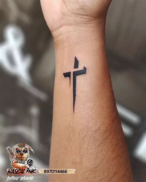 40 Cross Tattoos To Showcase Your Spiritual Side Tattoo Inspo Hub 40 Cross Tattoos To Showcase Your Spiritual Side Tattoo Inspo Hub