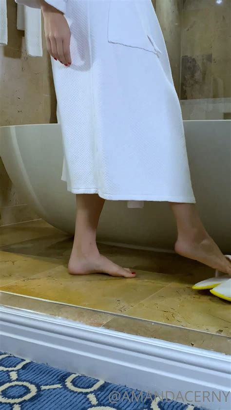 Amanda Cerny Nude Strip Jacket Onlyfans Set Leaked Thotslife Com