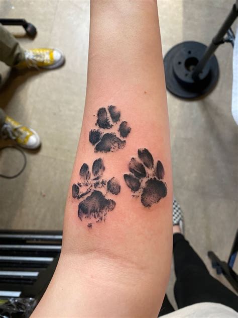 Dog Paw Print Memorial Tattoos