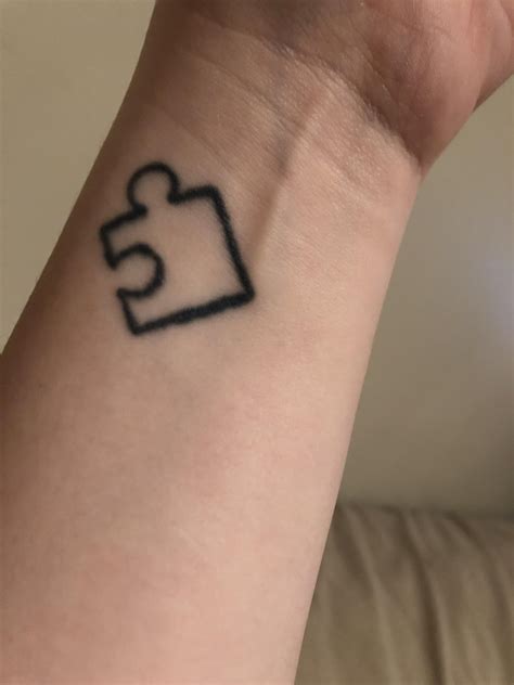 First And Only Tattoo I Paid 100 For It And It Holds A Lot Of Sentimental Value But Looks Like A Kid Drew It With A Thick Ass Sharpie R Shittytattoos First And Only Tattoo I Paid 100 For It And It Holds A Lot Of Sentimental Value But Looks Like A Kid Drew It With A Thick Ass Sharpie R Shittytattoos