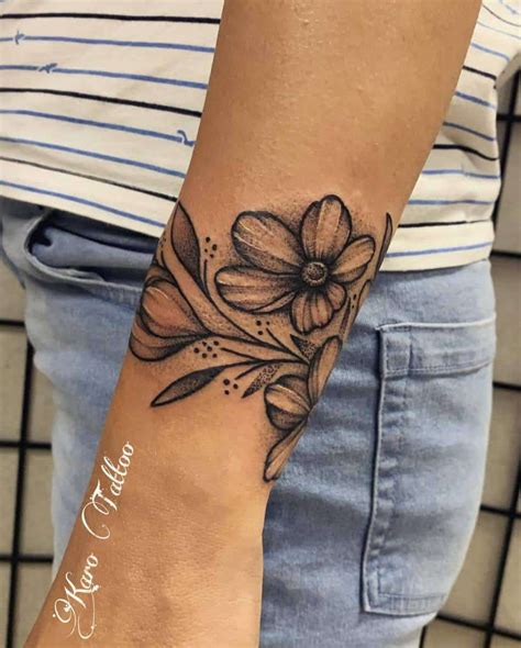 Flower Tattoo Designs For Girls On Wrist Flower Tattoo Designs For Girls On Wrist