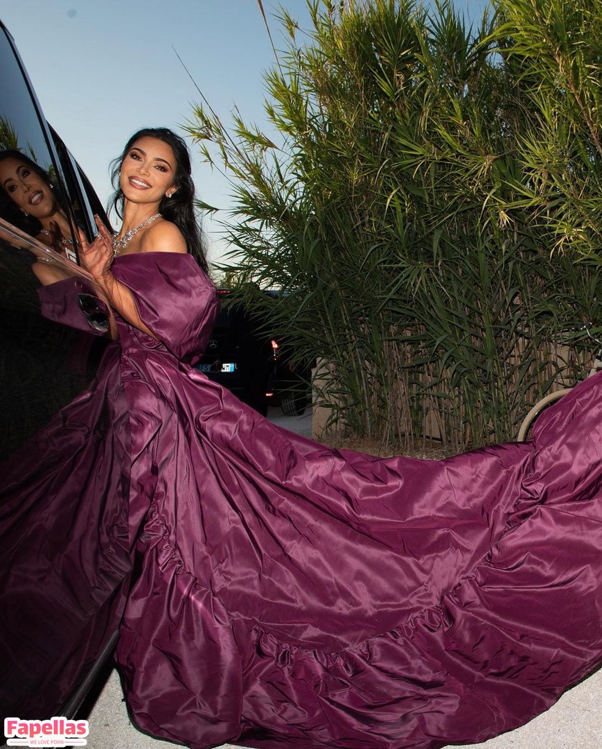 Kim Kardashian's Naked Truth: Exposed.