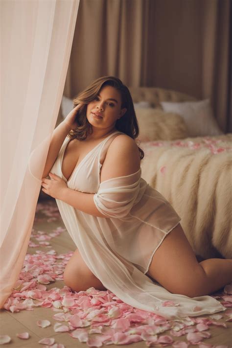 Make March Magical With A Boudoir Shoot Boost Your Confidence And Get Ready For Hot Girl Summer Couture Boudoir Make March Magical With A Boudoir Shoot Boost Your Confidence And Get Ready For Hot Girl Summer Couture Boudoir