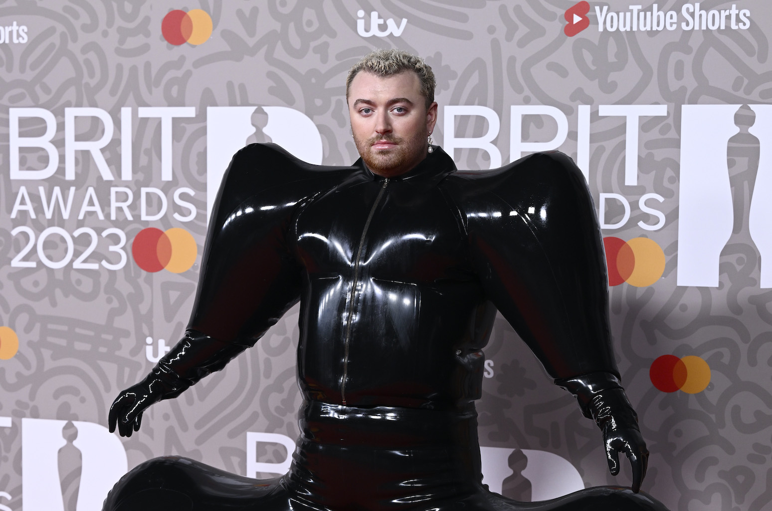 Sam Smith Amp 39 S Brit Awards Red Carpet Outfit Their Most Daring Yet Sam Smith Amp 39 S Brit Awards Red Carpet Outfit Their Most Daring Yet