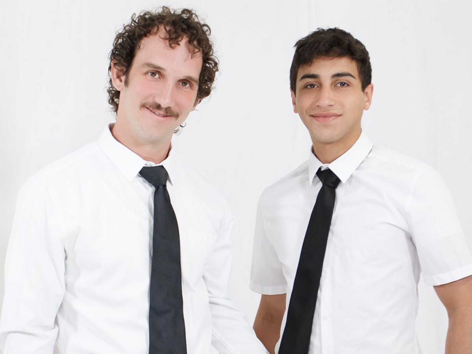 Sharing A Bedroom With Stepdad Gets Wild And Creamy With Jax Thirio And Jj Romeo Familydick